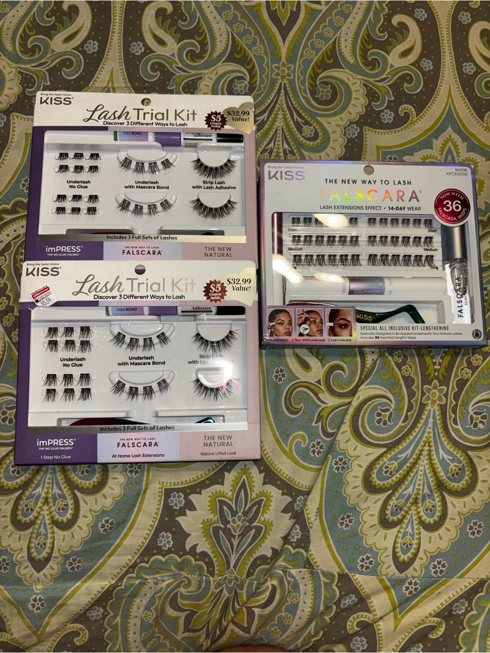 Kiss Lash Trial Kit & Falscara Individual Lash Set - Black and Purple Accents